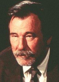 詹姆斯·盖蒙 James Gammon照片