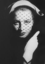 卡普西尼 Capucine照片