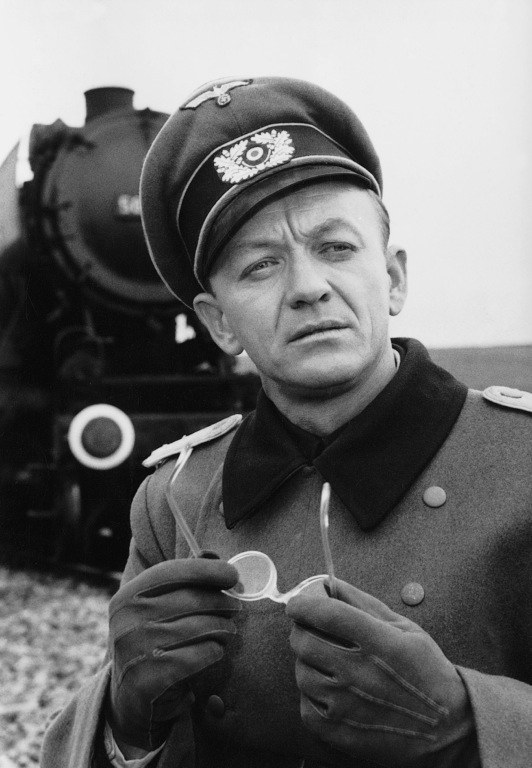 汉斯·海西默 Hannes Messemer照片