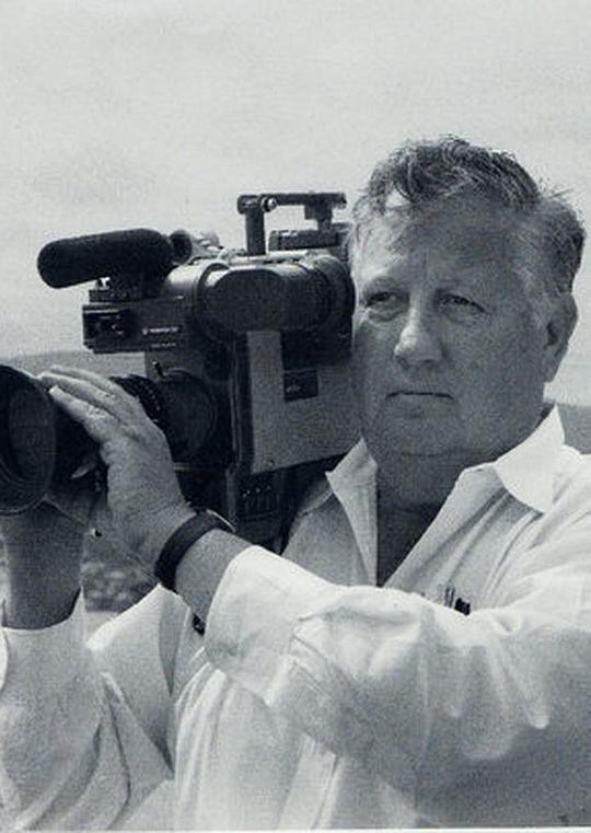 罗伯特·德鲁 Robert Drew照片