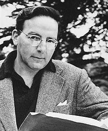 赛·恩菲尔德 Cy Endfield照片