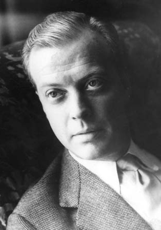 埃里克·安布勒 Eric Ambler照片