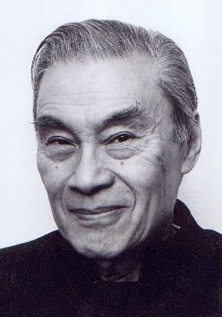 郭弼 Burt Kwouk照片