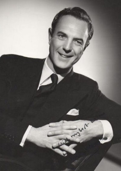 罗伯特·弗莱明 Robert Flemyng照片