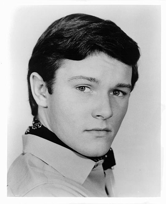 小迈克尔·安德森 Michael Anderson Jr.照片