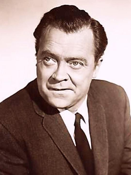 米基·肖夫尼西 Mickey Shaughnessy照片