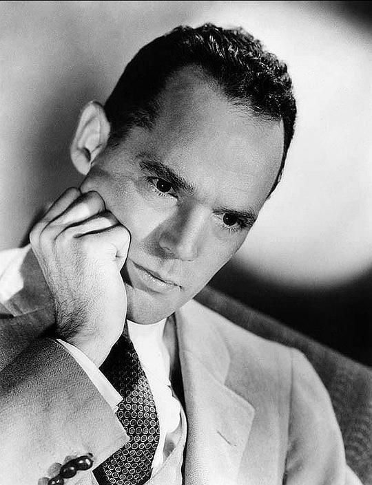 亨利·赫尔 Henry Hull照片