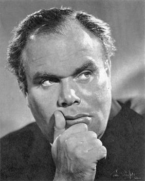 彼得·布尔 Peter Bull照片