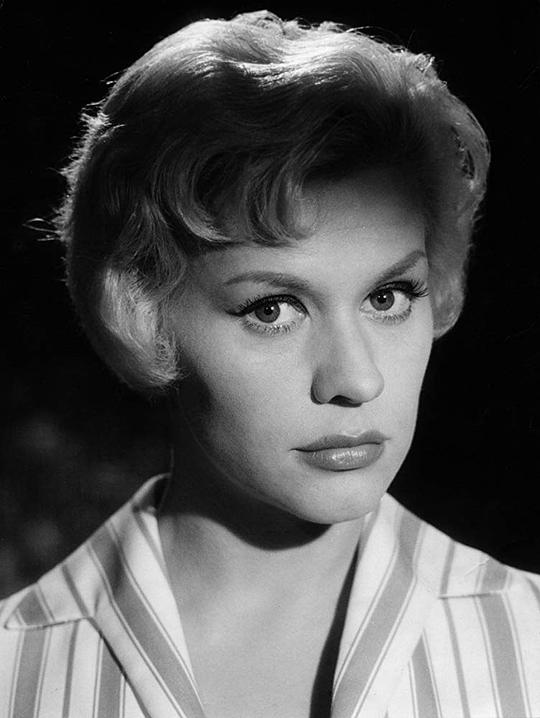 英格丽·凡·贝尔根 Ingrid van Bergen照片