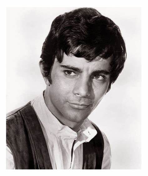 朱利安·马蒂奥斯 Julián Mateos照片