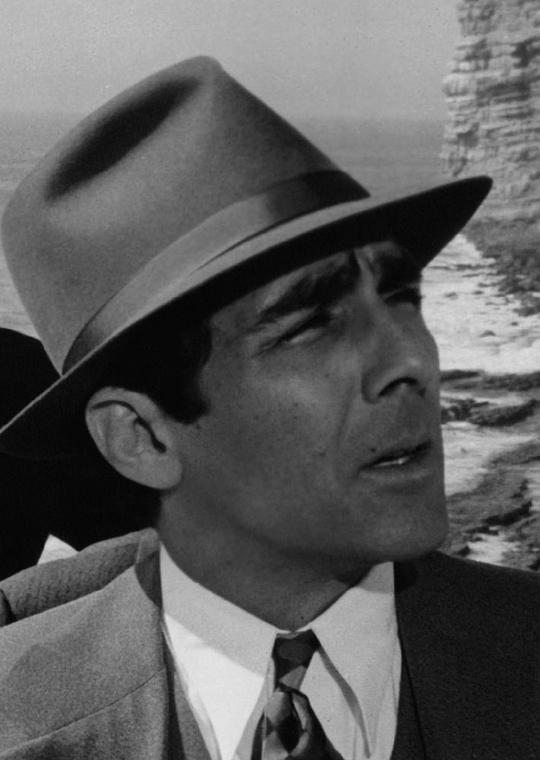 佩里·洛佩兹 Perry Lopez照片