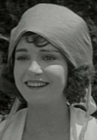 西碧尔·希利 Sybil Seely照片