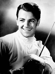 柯纳·王尔德 Cornel Wilde照片