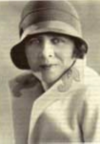 索恩亚· 莱维恩 Sonya Levien照片