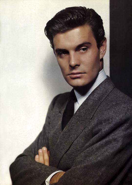 路易斯·乔丹 Louis Jourdan照片