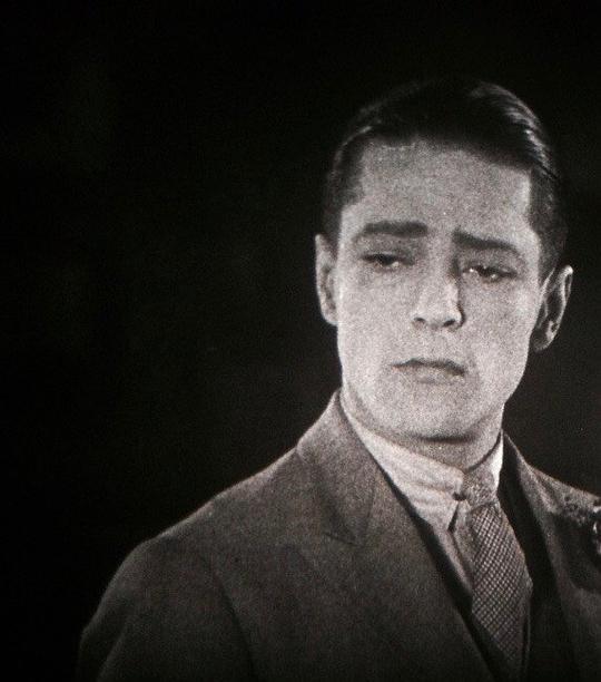 帕特里克·艾亨 Patrick Aherne照片