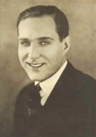 大卫·巴特勒 David Butler照片