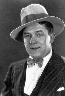 普多勒斯·汉尼福德 Poodles Hanneford照片