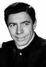 迈克尔·佩特 Michael Pate照片