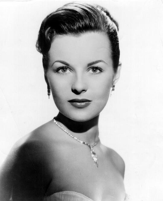 夏洛特·奥斯汀 Charlotte Austin照片