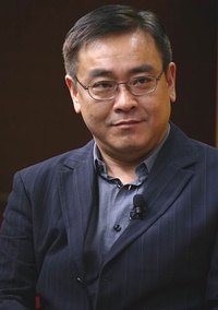 尔冬升 Tung-shing Yee照片