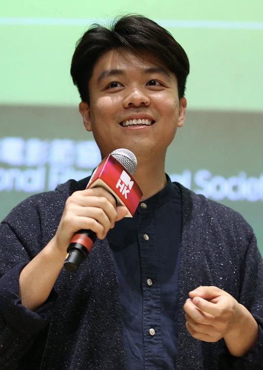 黄炳 Ping Wong照片