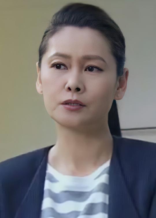 吕爱琼 Aye Keng Loo照片