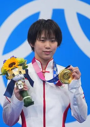 陈芋汐 Yunxi Chen照片