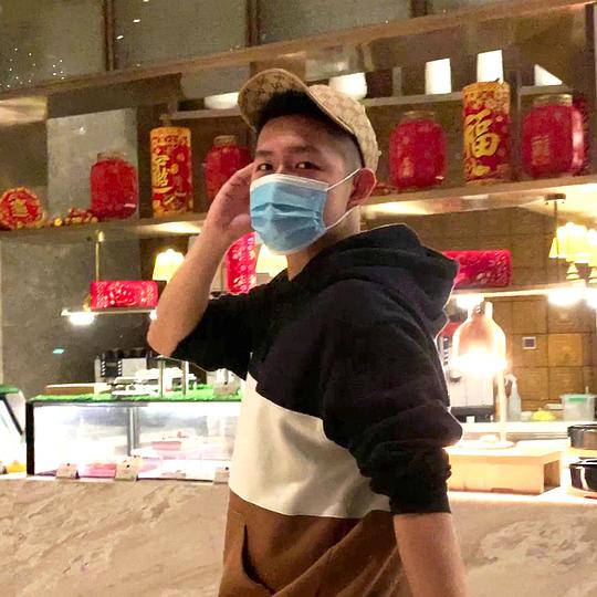 黄文轩 Wenxuan Huang照片