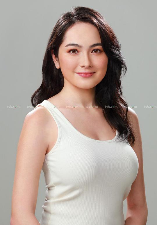 何咏多 Alison Kerr照片