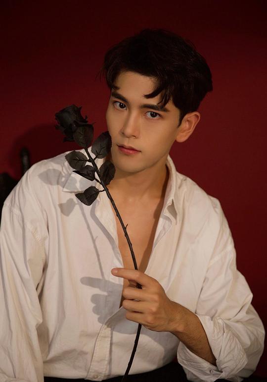 黎峻 Kenneth Lai照片