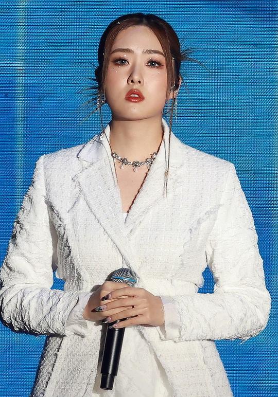 林沚羿 Zhiyi Lin照片