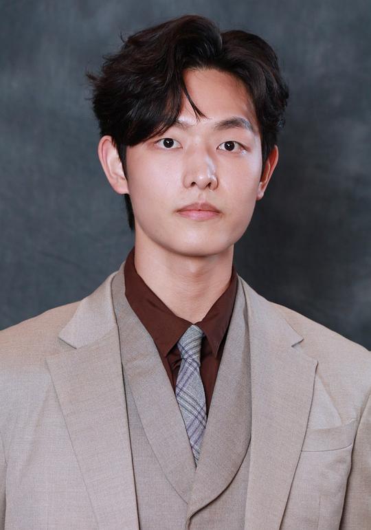 黄升龙 Issac Wong照片