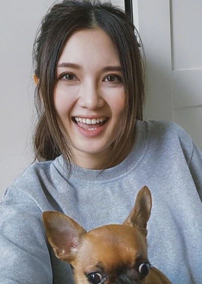 黄妍 Cath Wong照片