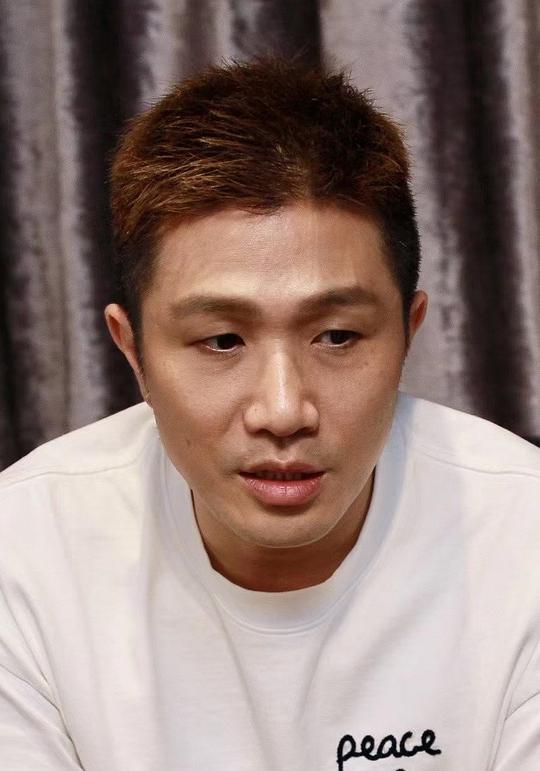 陈鸿达 Hugh照片