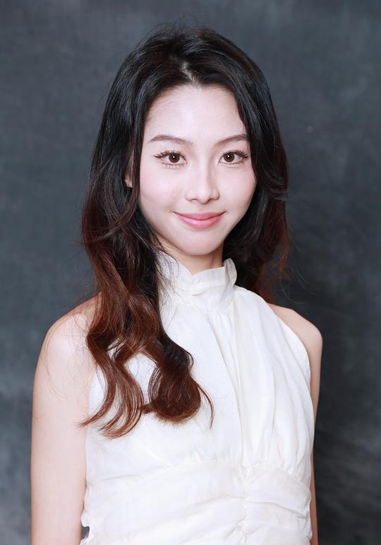 卢映彤 Lo Ying Tung照片