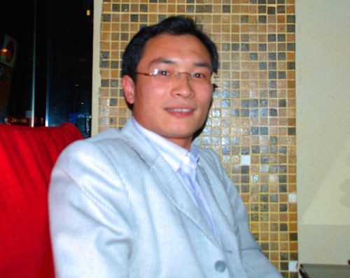 黄浩华 Ho-Wa Wong照片