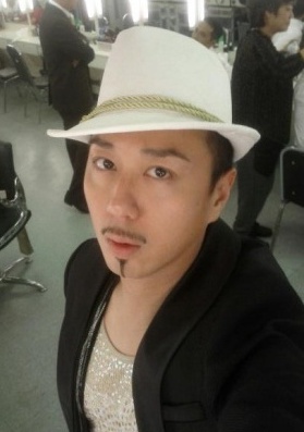 戴耀明 Yiu-Ming Dia照片