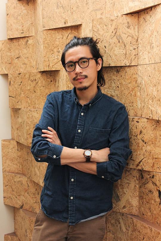 纳塔吾·彭皮里亚 Nattawut Poonpiriya照片