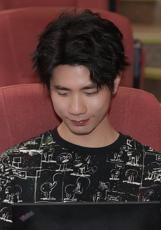 郑彦盛 Zheng Yansheng照片