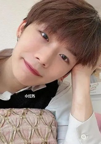 刘展霆 Eden Lau Chin Ting照片