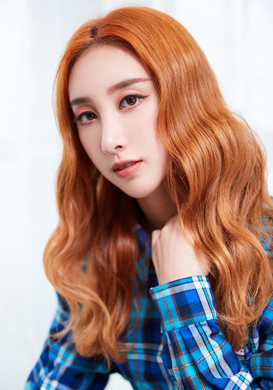 许靖韵 Hui Ching Wan照片