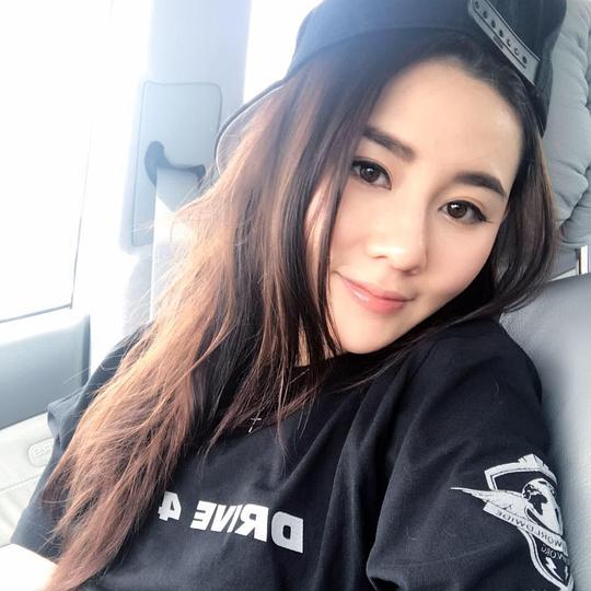 杨埕 Sabrina Yeung照片