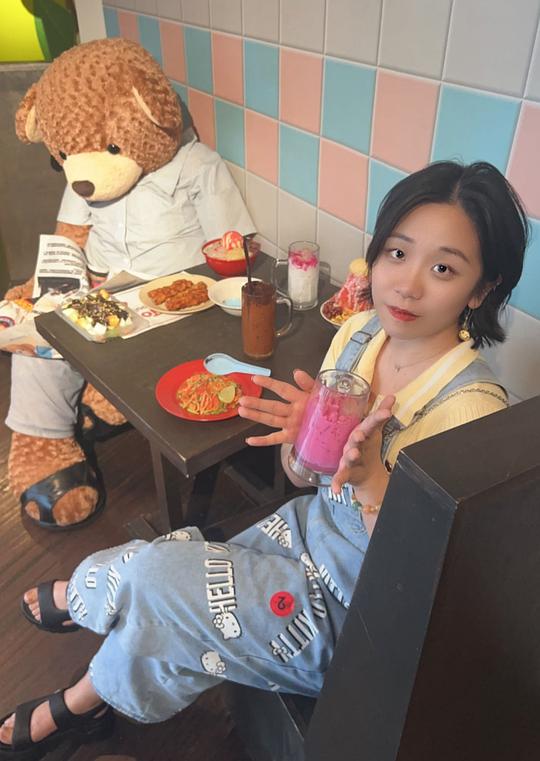 张笑影 Xiaoying Zhang照片