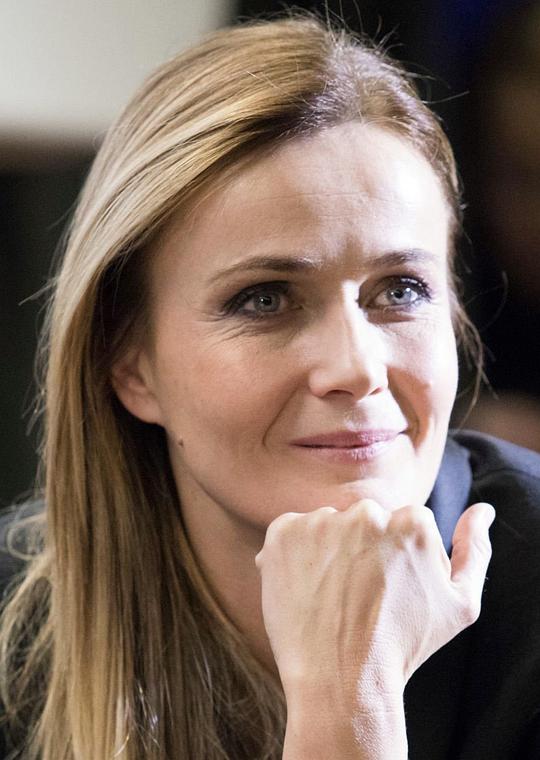 露琪亚·马西诺 Lucia Mascino照片