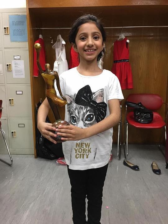 李咏珊 Zaha Fathima照片