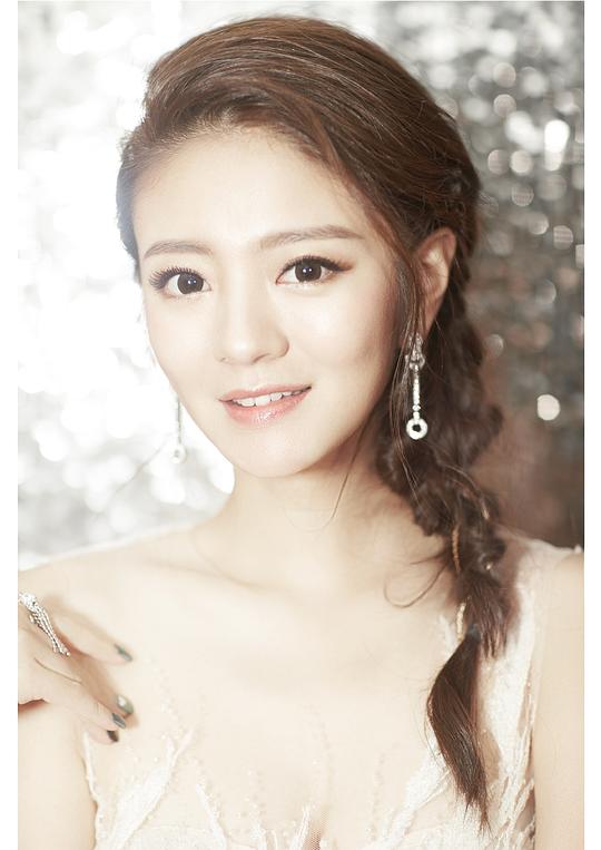 安以轩 Ady An照片