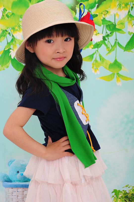 李诺诺 Nuonuo Li照片