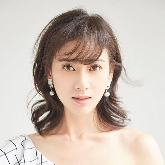 赵柯 Karina Zhao照片