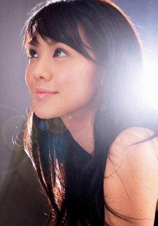 官恩娜 Ella Koon照片